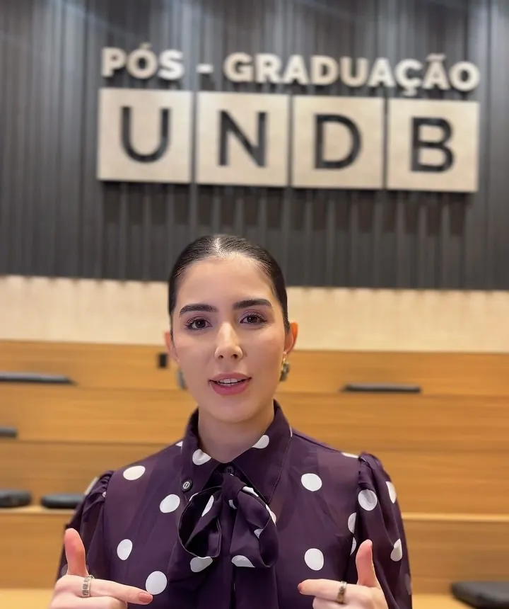 Dra. Luiza Carvalho na Pós-graduação UNDB